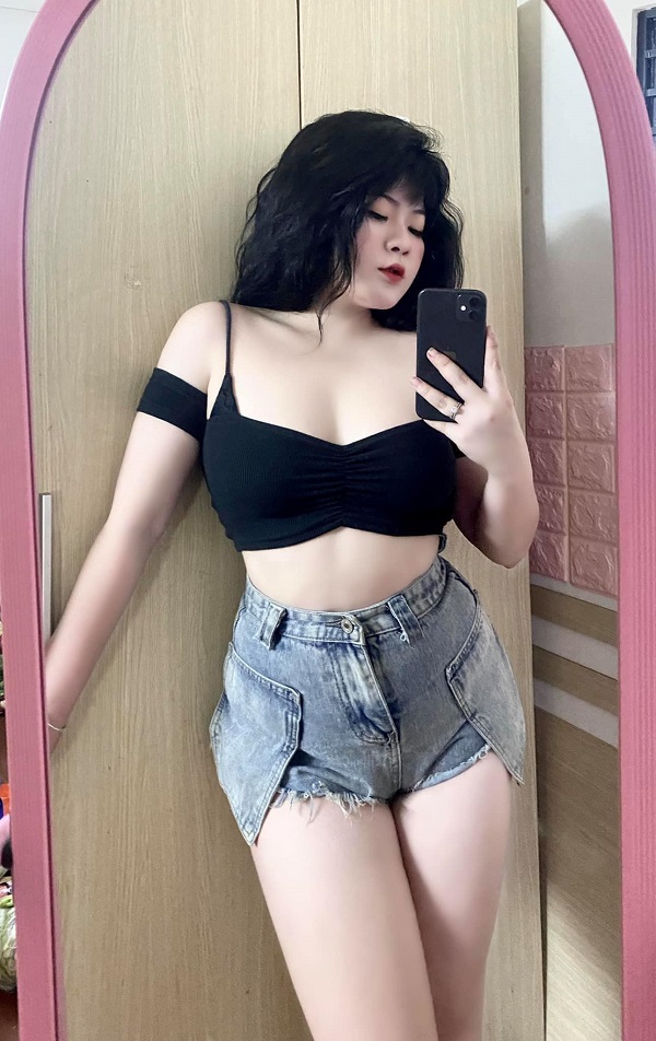 ảnh chubby girl sexy 2