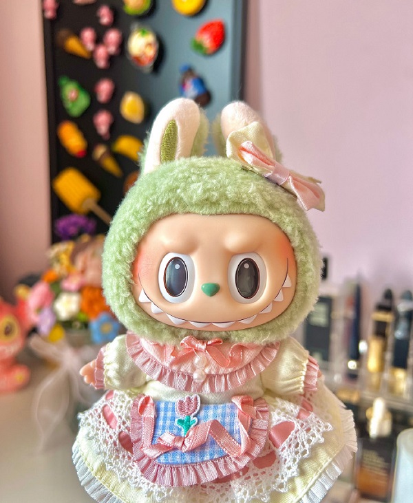 Mẫu búp bê Labubu cute nhất 12