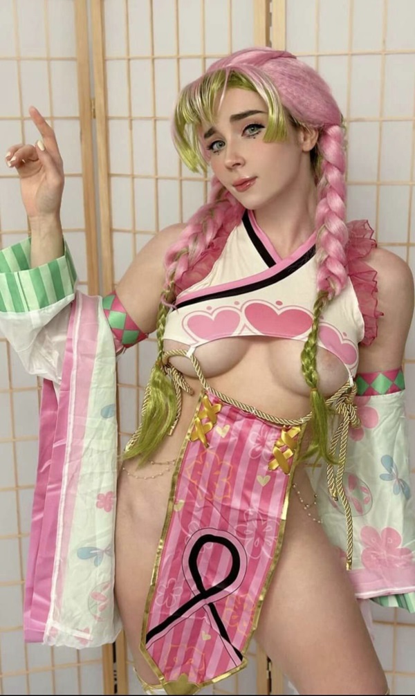 Ảnh Mitsuri Kanroji cosplay 8