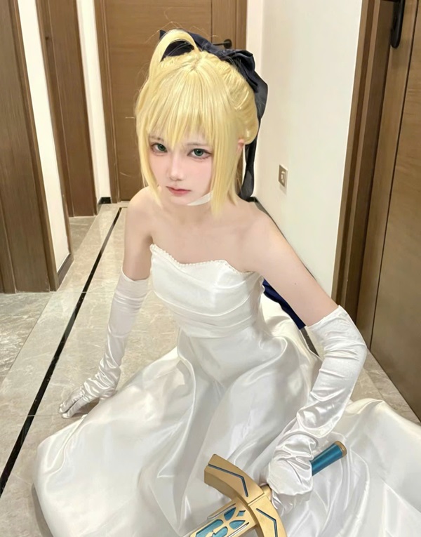 Ảnh Saber cosplay 8