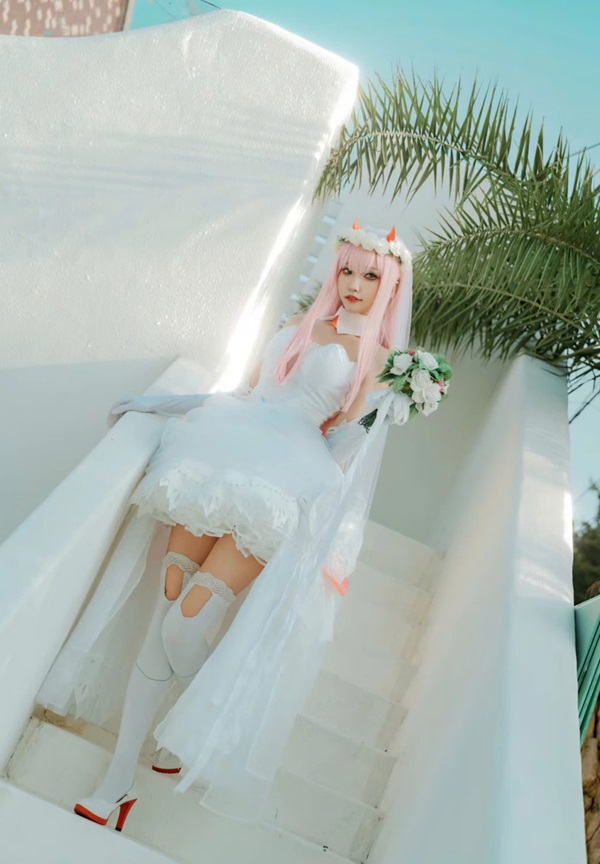 Ảnh Zero Two cosplay 6