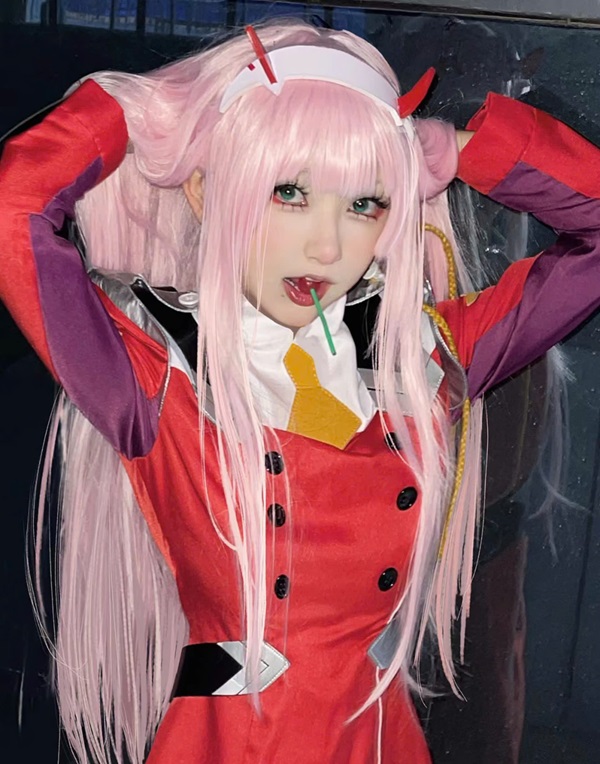 Ảnh Zero Two cosplay 7